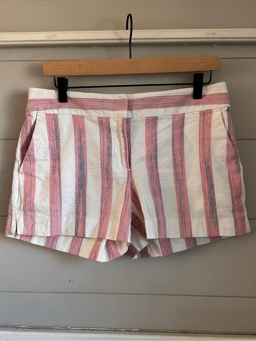 LOFT Striped Women’s Shorts